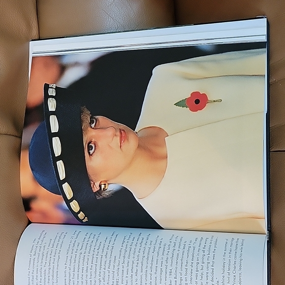 DIANA Remembered 1961- 1997 MACMILLAN The Daily Telegraph - Picture 9 of 9